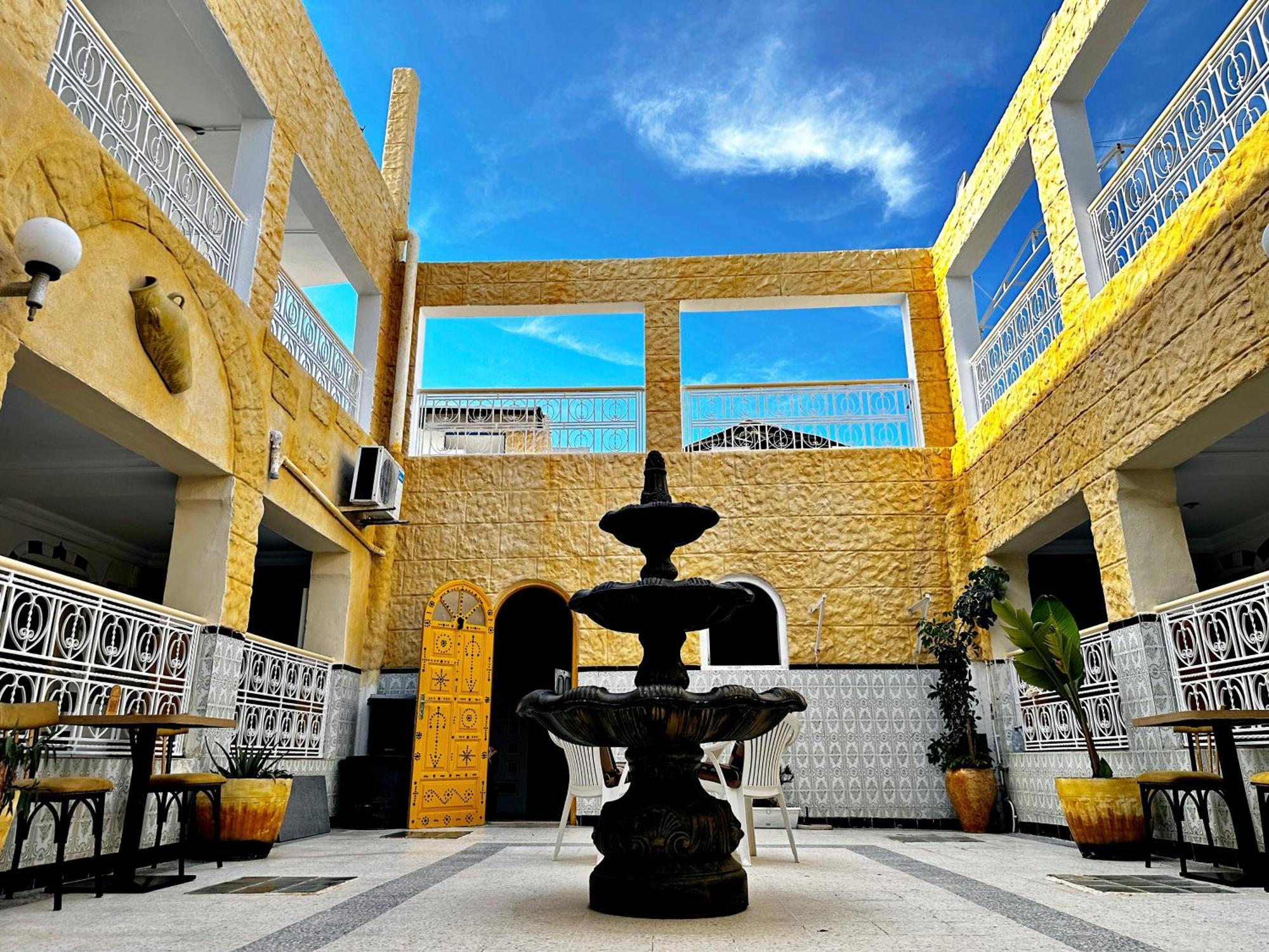 Hotel Paris 苏塞 外观 照片